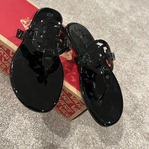 Tory, Burch flip-flops